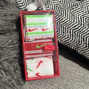 Nike kids 5-7 crew socks 3pk